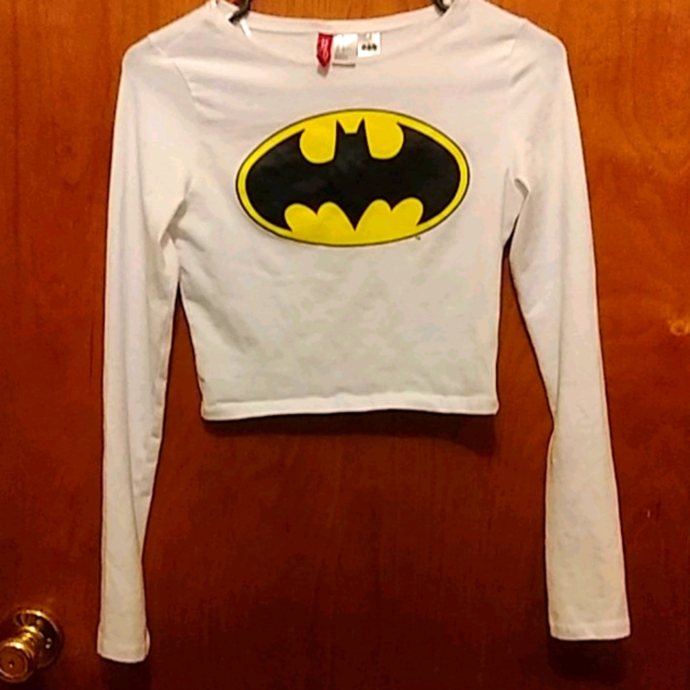 H&M Divided Batman crop top